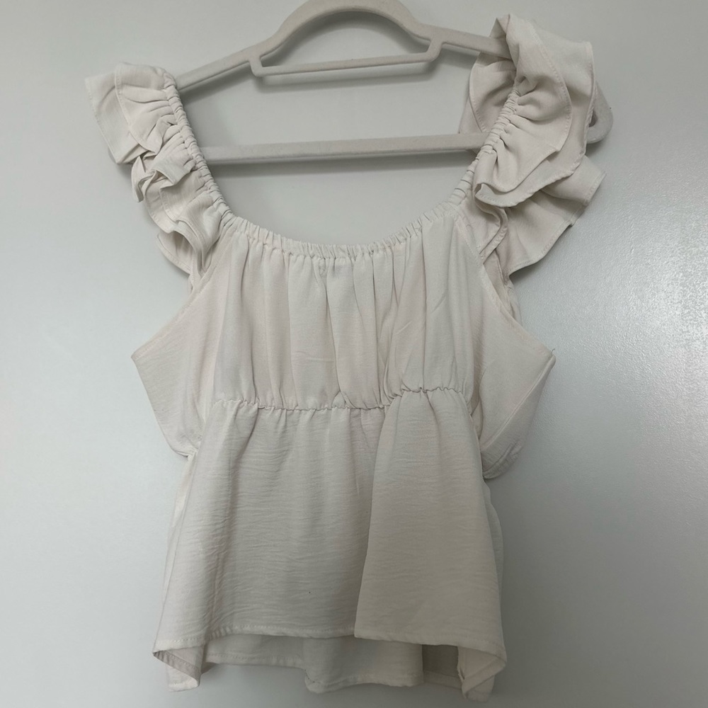 ANDNOWTHIS ruffle peplum cream tank - Picture 3 of 3